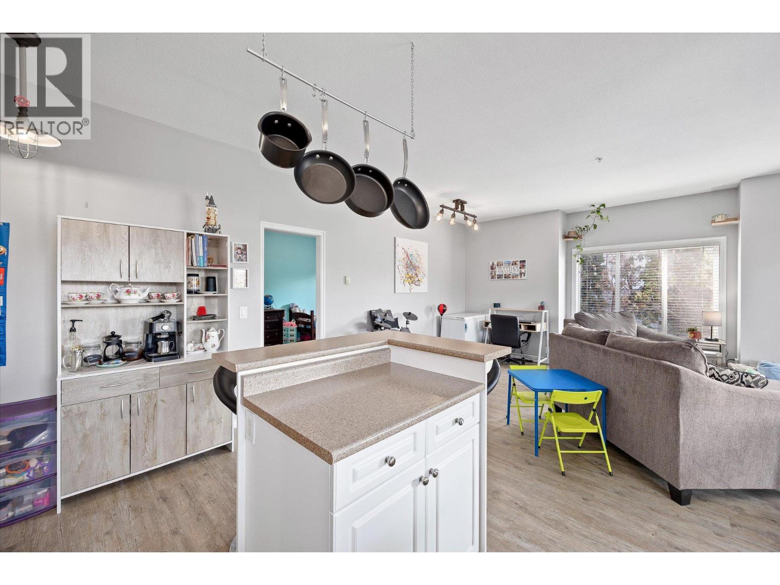 1125 Bernard Avenue Unit# 204