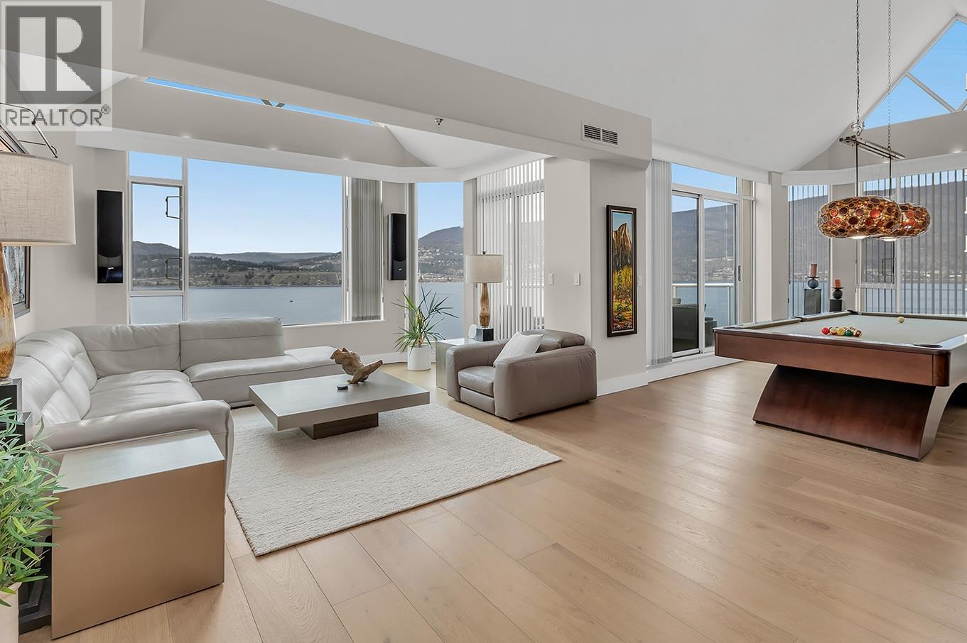 1152 Sunset Drive Unit# 1702