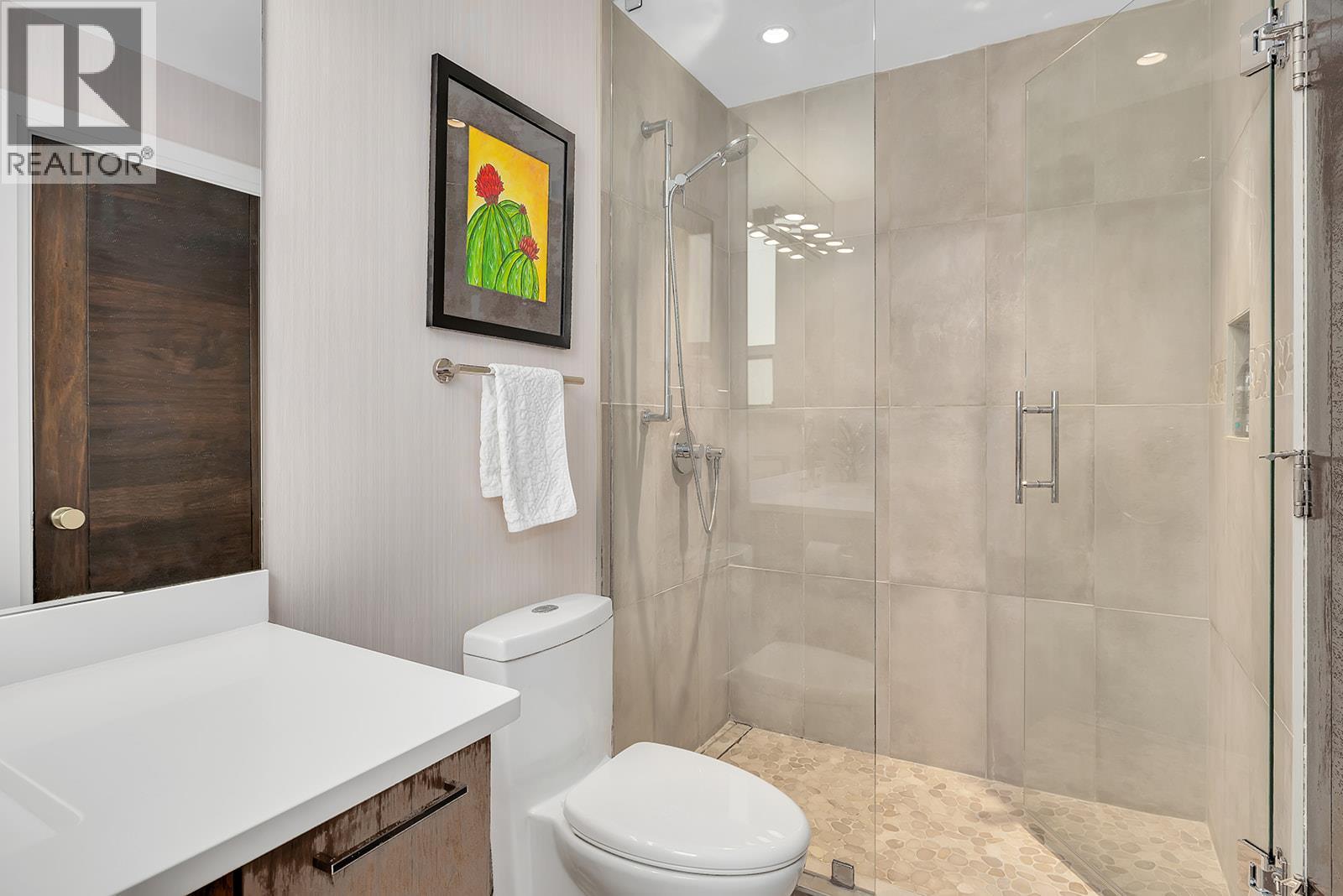 1152 Sunset Drive Unit# 1702