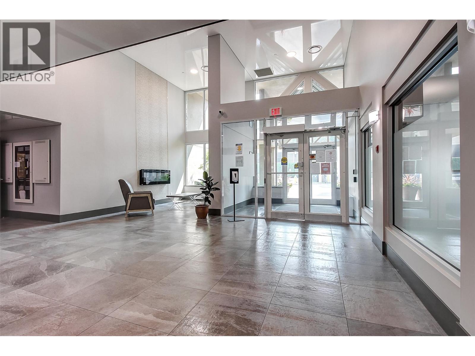 1152 Sunset Drive Unit# 1702