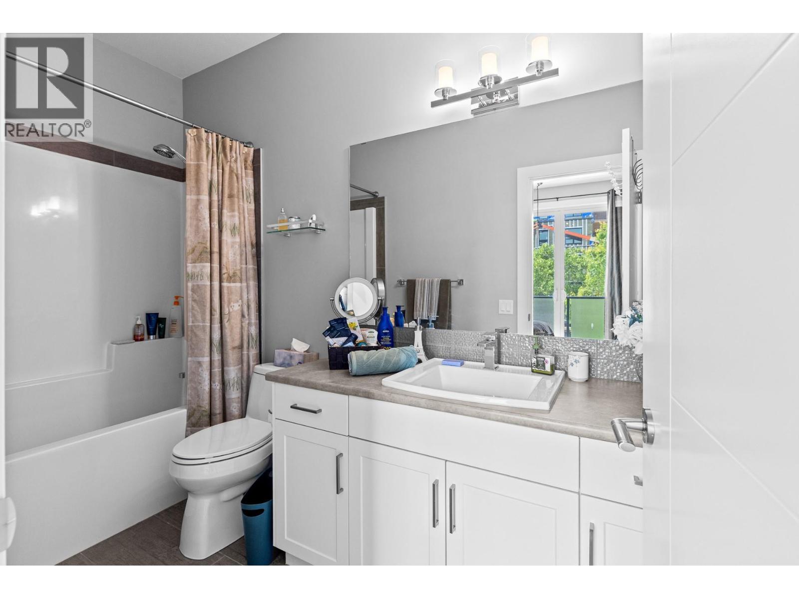 1102 Cameron Avenue Unit# 147