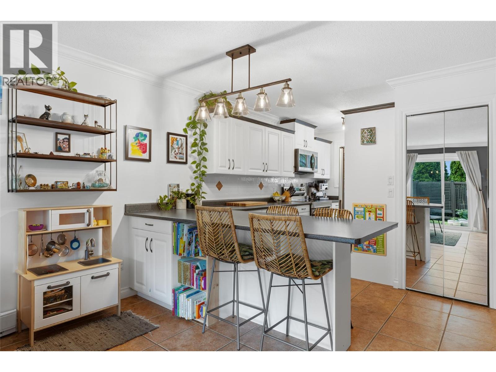 3135 Walnut Street Unit# 2