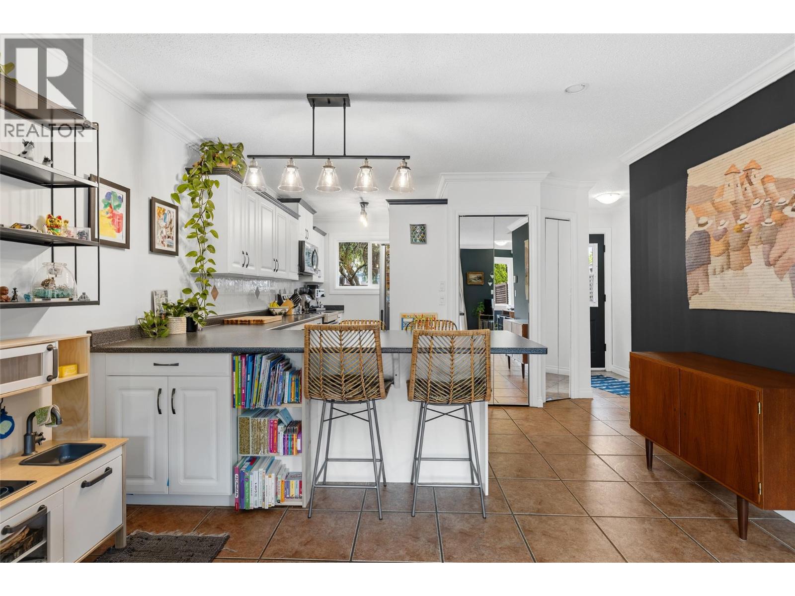 3135 Walnut Street Unit# 2