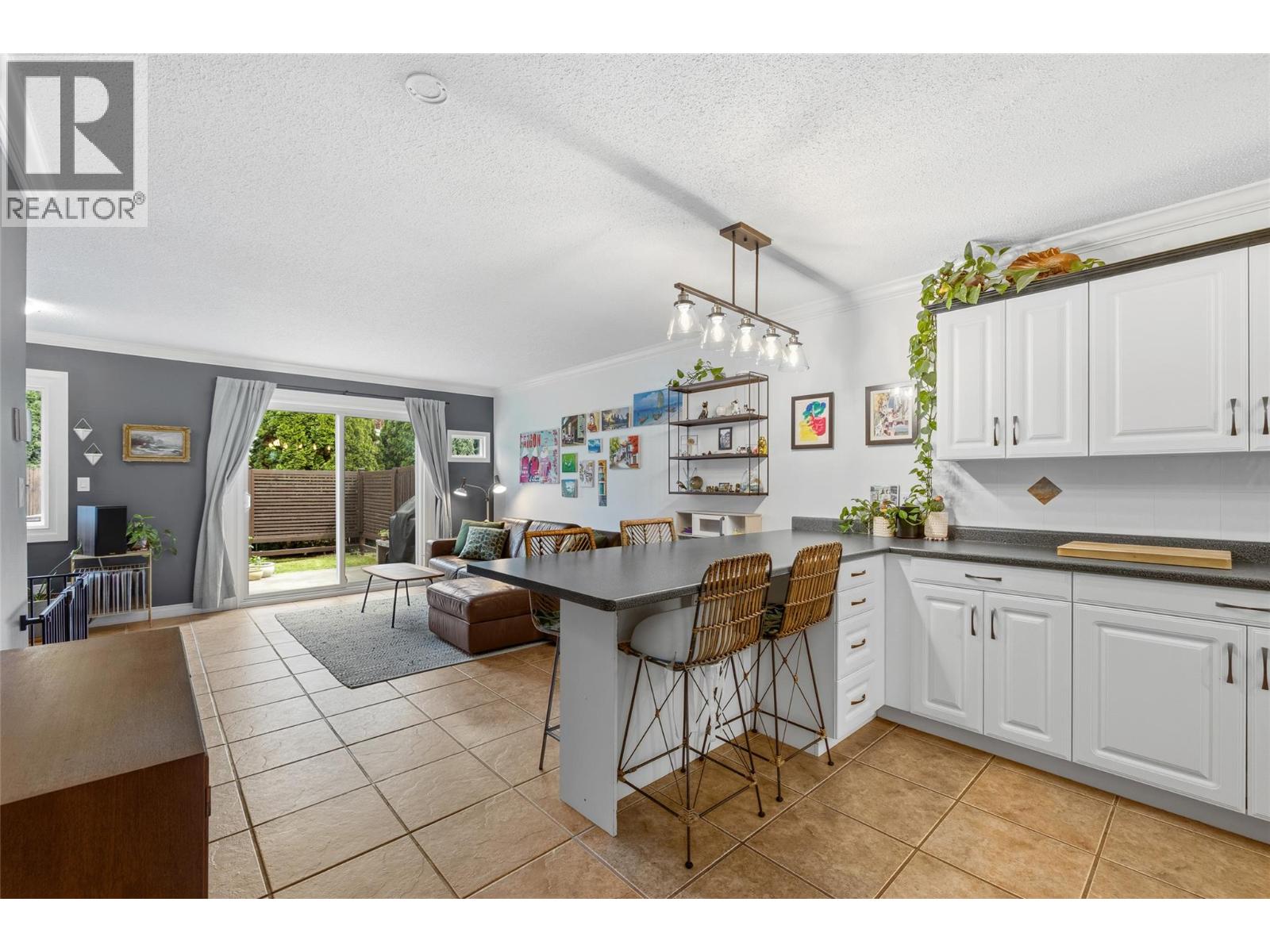 3135 Walnut Street Unit# 2
