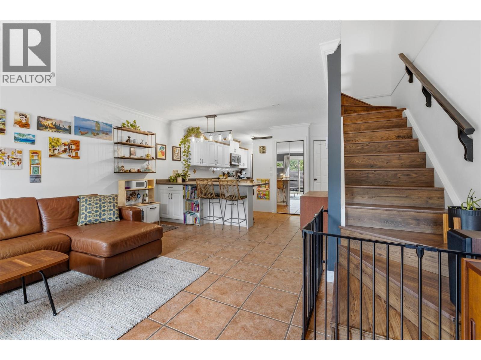 3135 Walnut Street Unit# 2