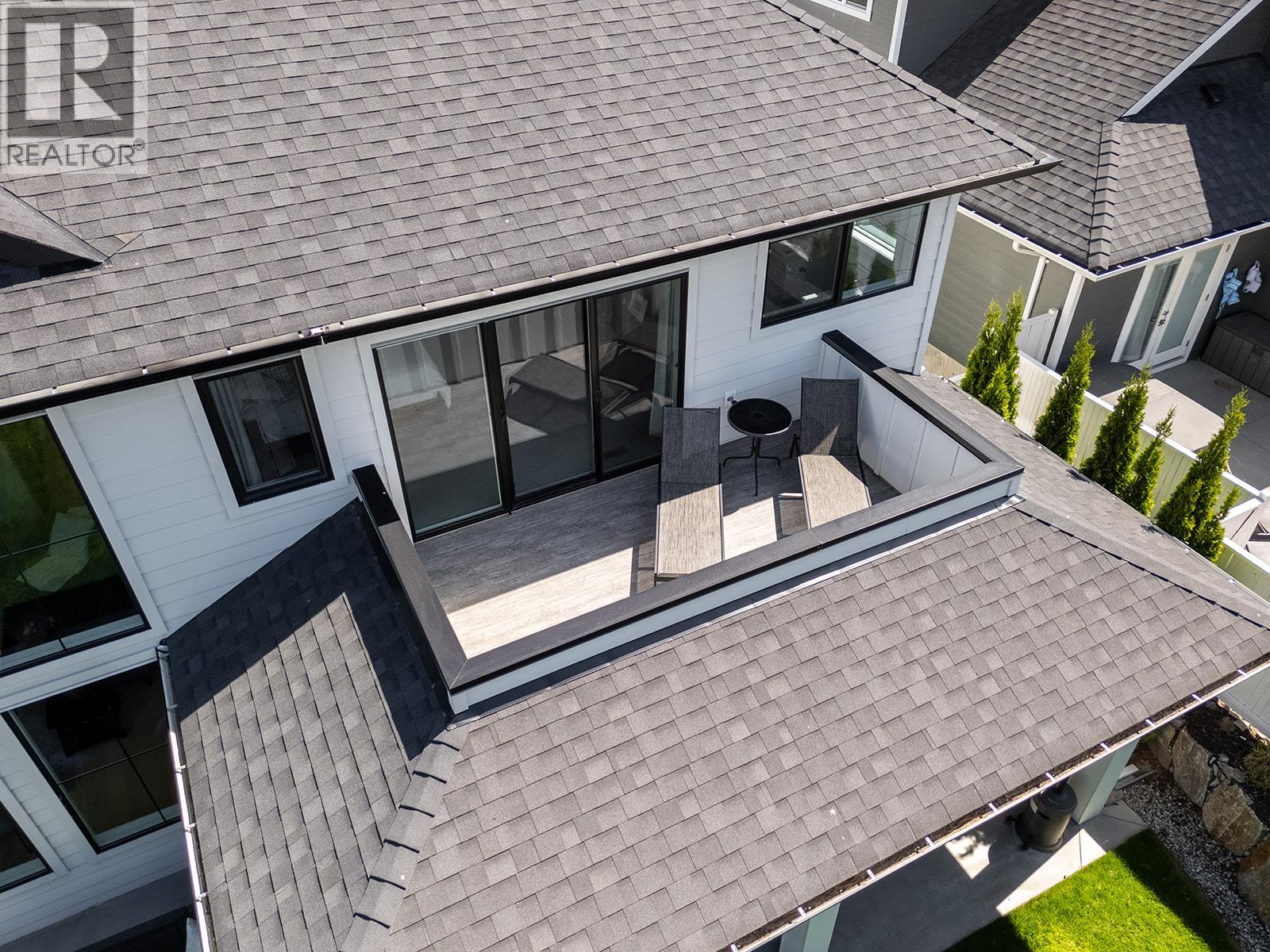 2418 Crestview Road