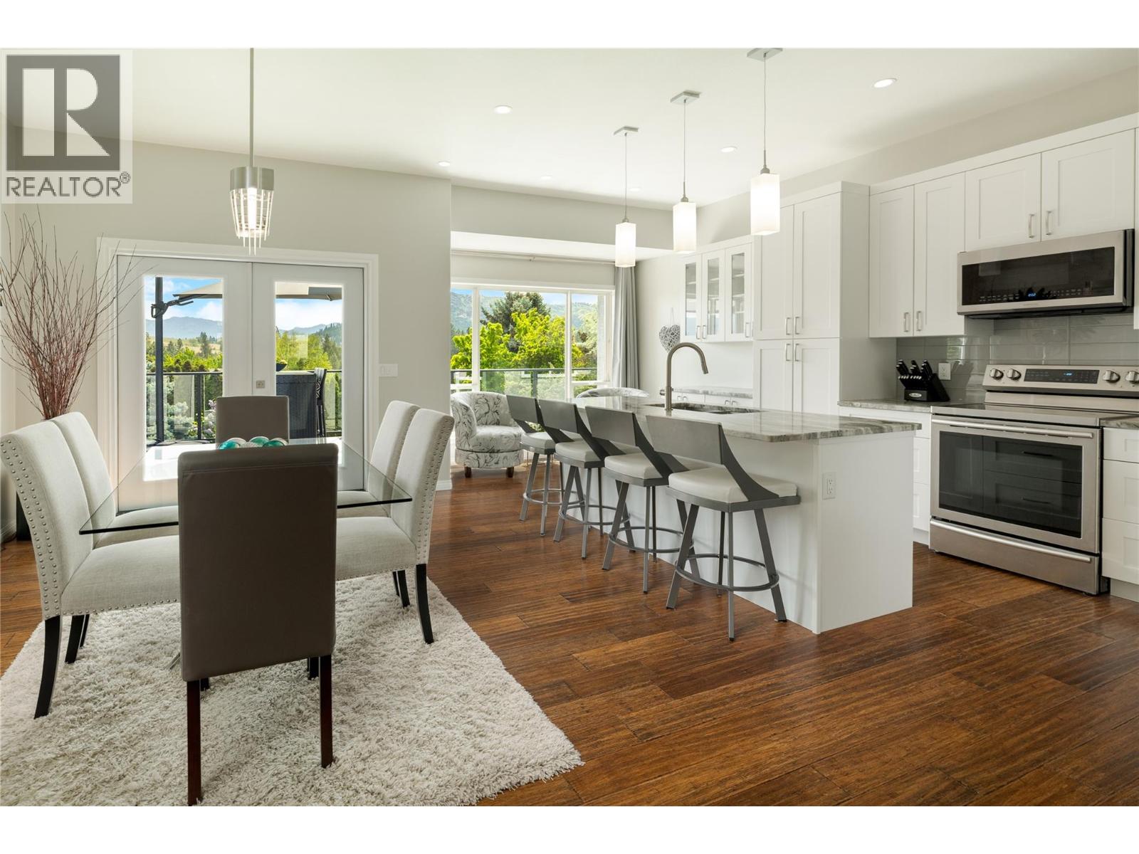 1061 Caledonia Way