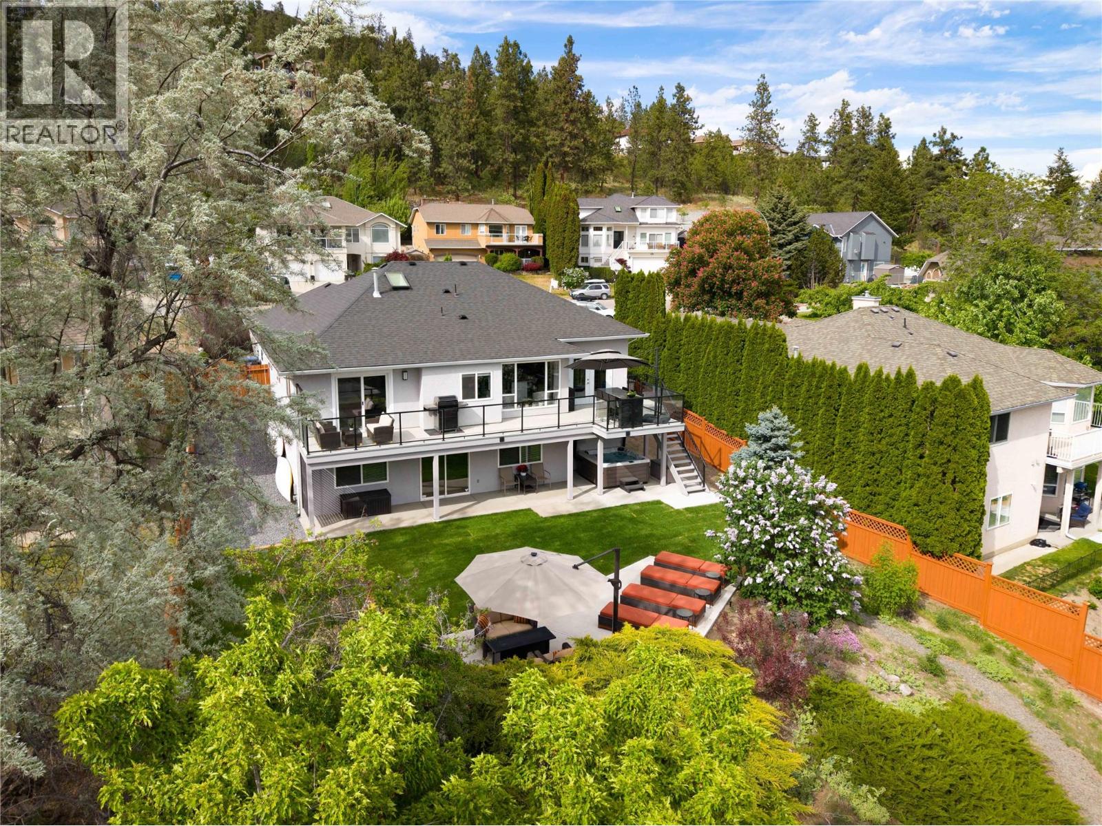 1061 Caledonia Way