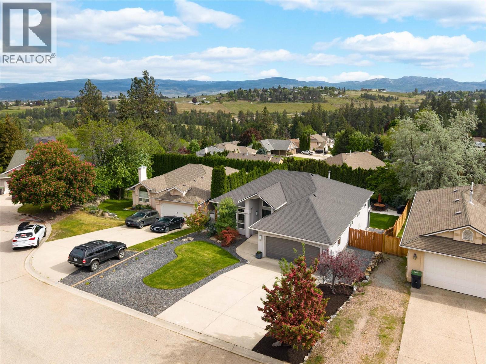 1061 Caledonia Way