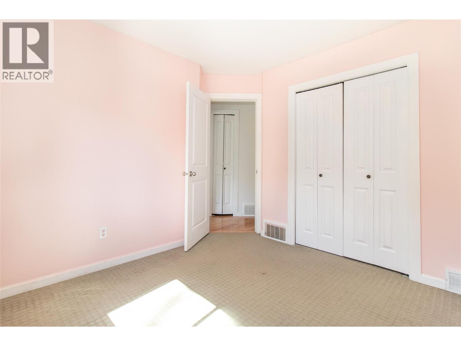 477 Clifton Road