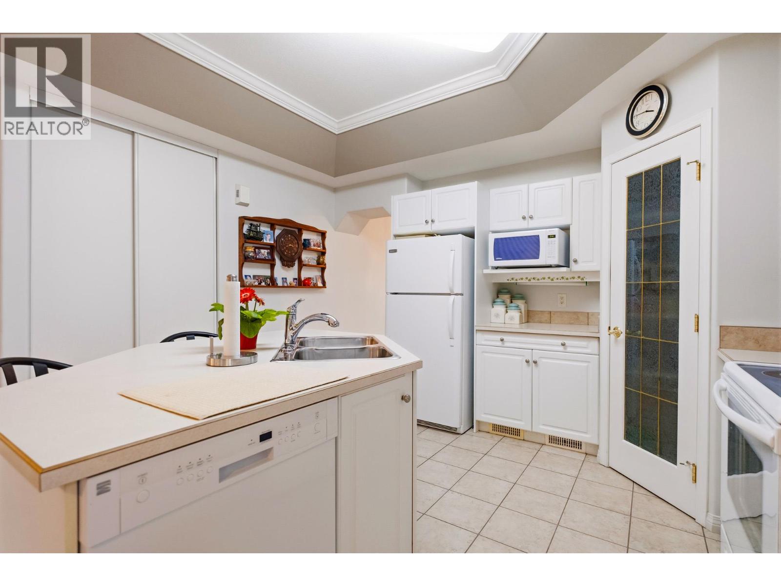 1330 Ridgeway Drive Unit# 111
