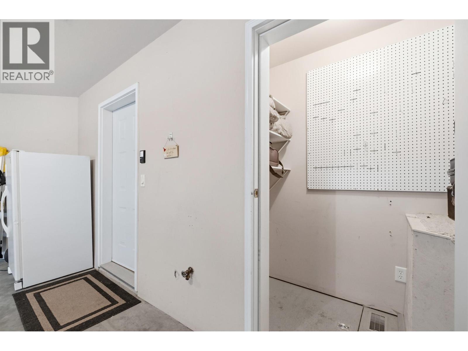 1330 Ridgeway Drive Unit# 111