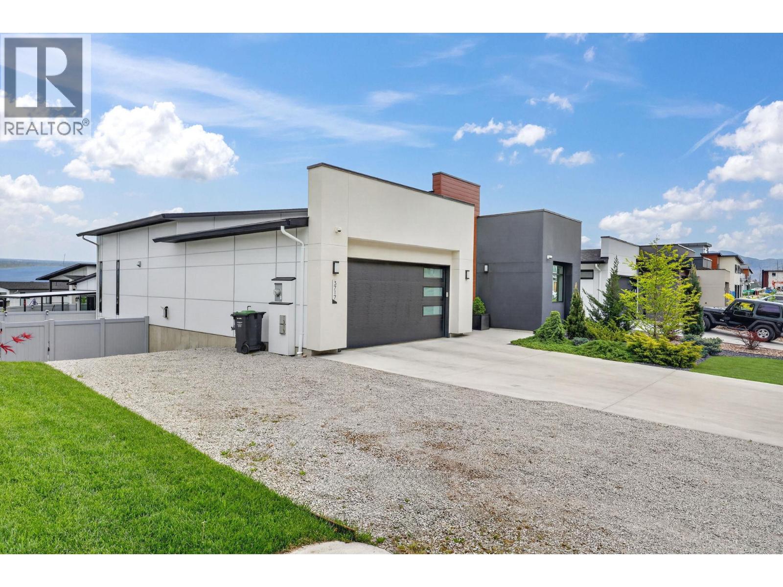 3717 Astoria Drive