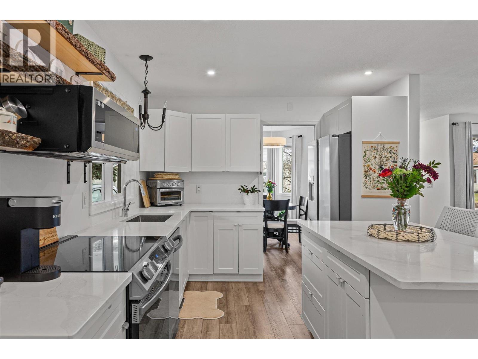 1255 Raymer Avenue Unit# 120