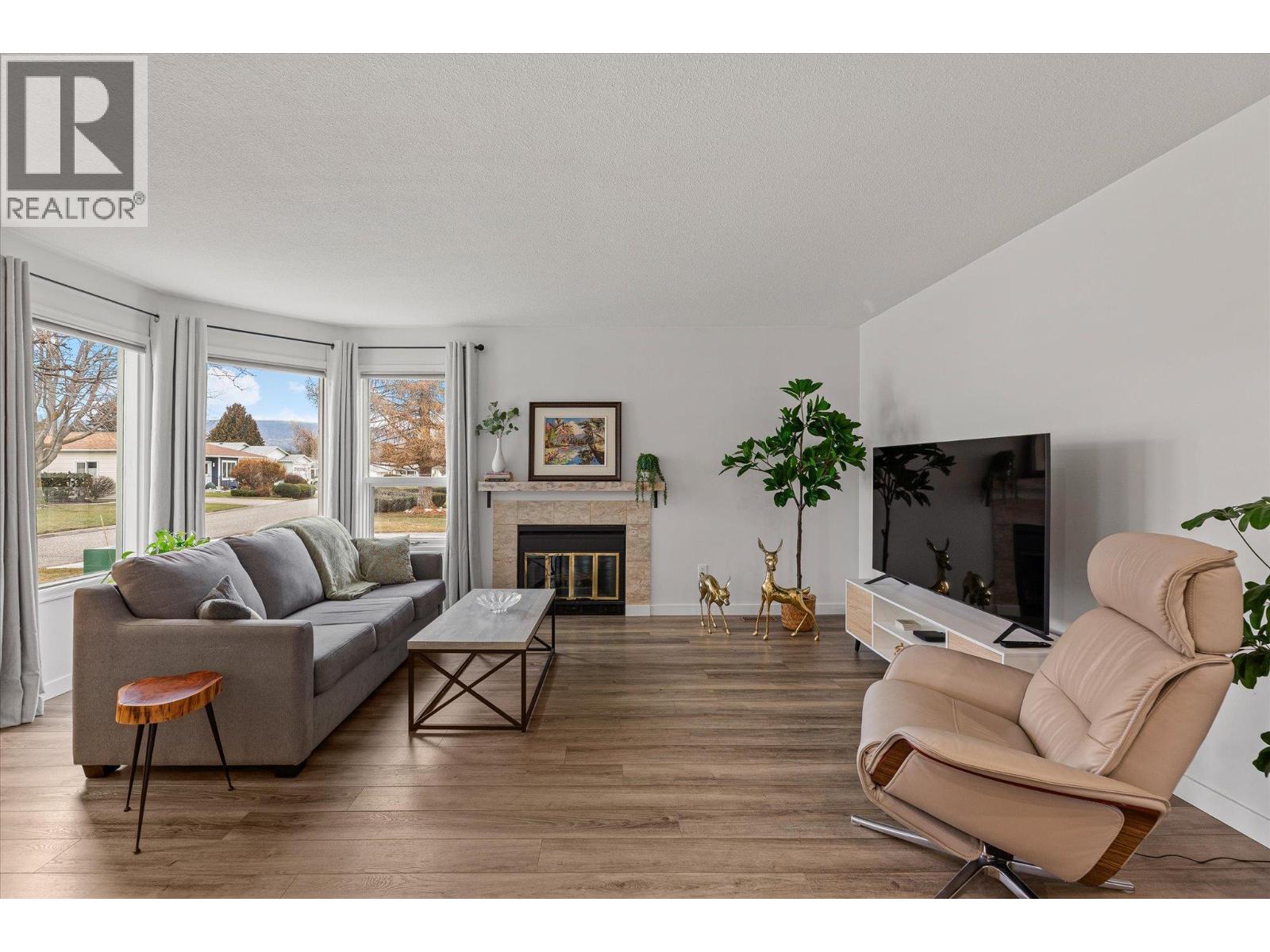 1255 Raymer Avenue Unit# 120