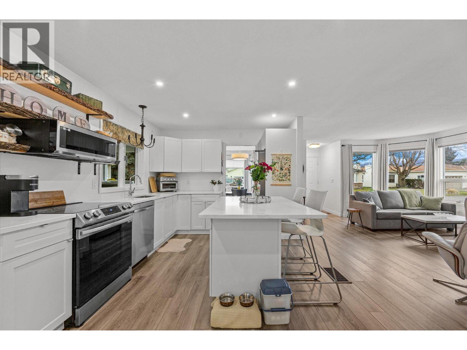 1255 Raymer Avenue Unit# 120