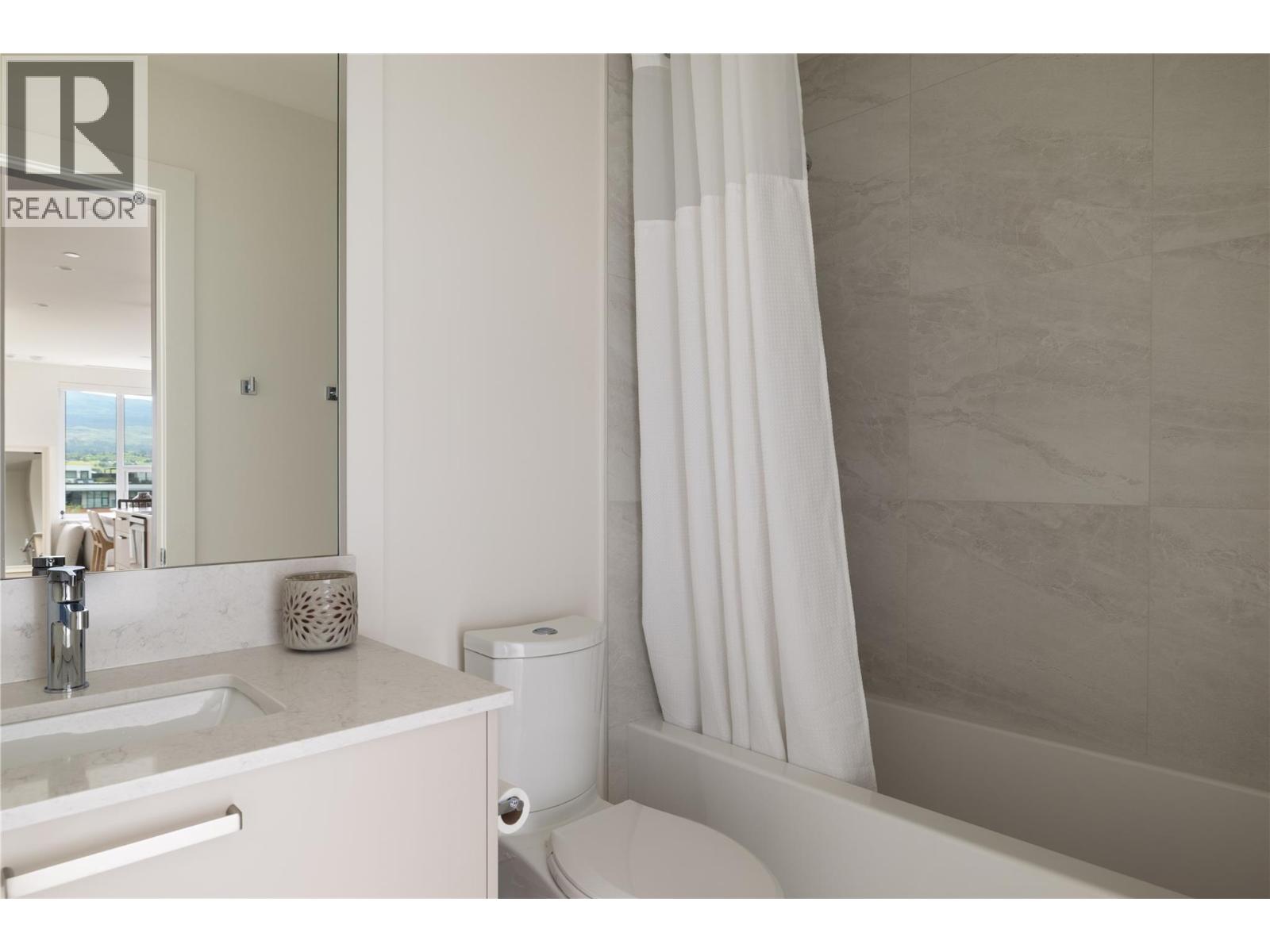 3340 Lakeshore Road Unit# 709