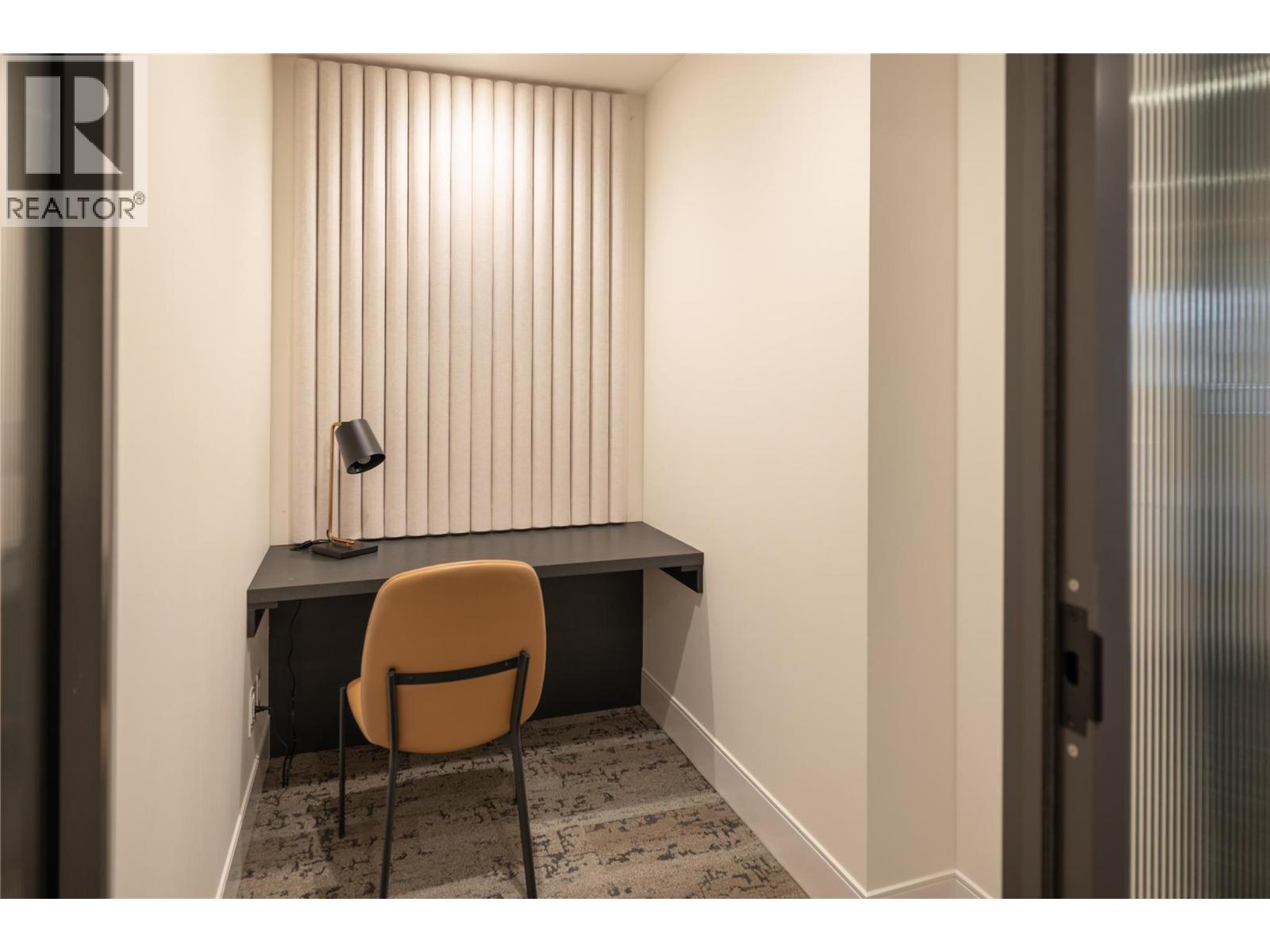 3340 Lakeshore Road Unit# 709