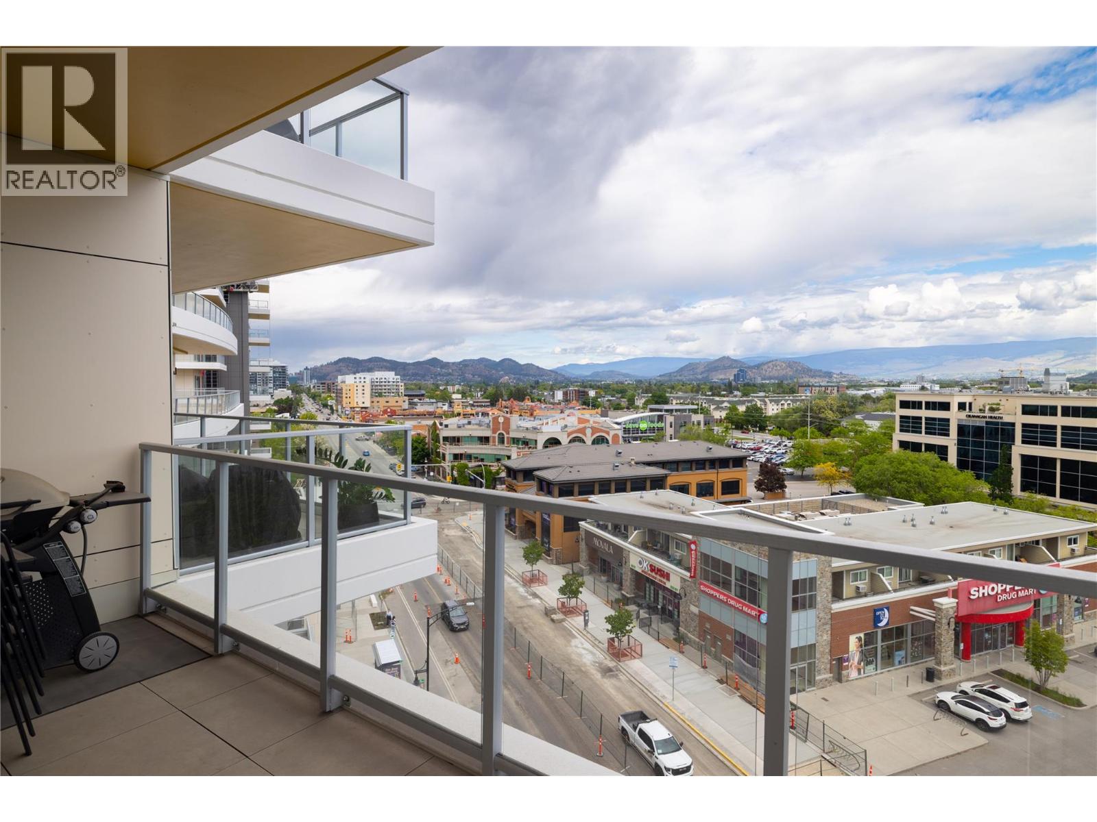 3340 Lakeshore Road Unit# 709