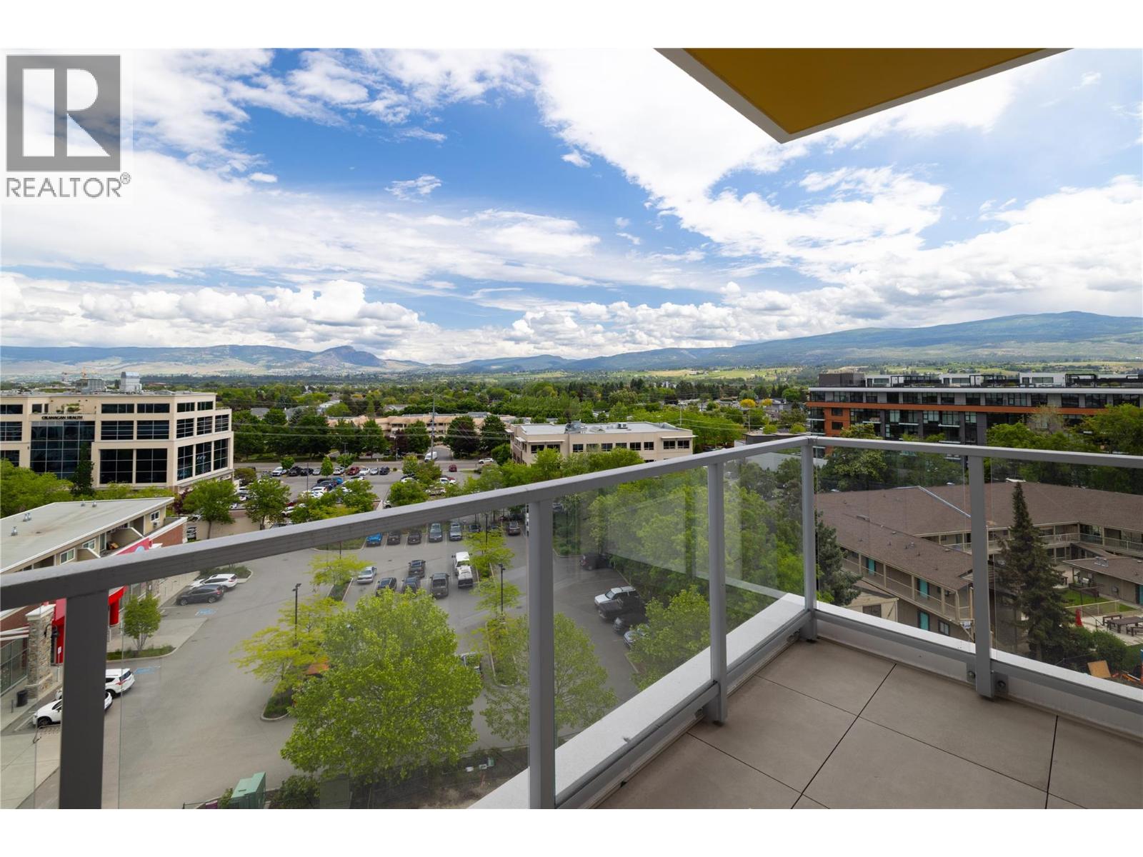 3340 Lakeshore Road Unit# 709