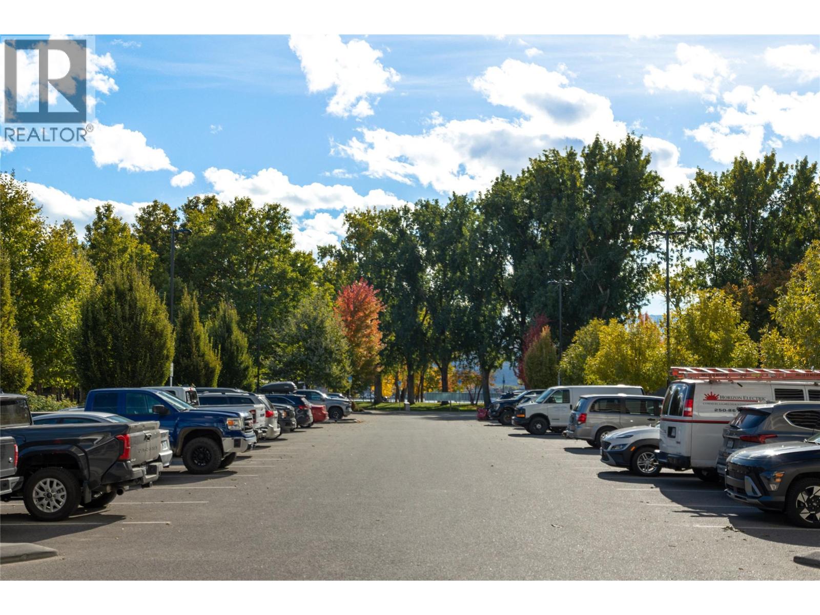 3340 Lakeshore Road Unit# 709
