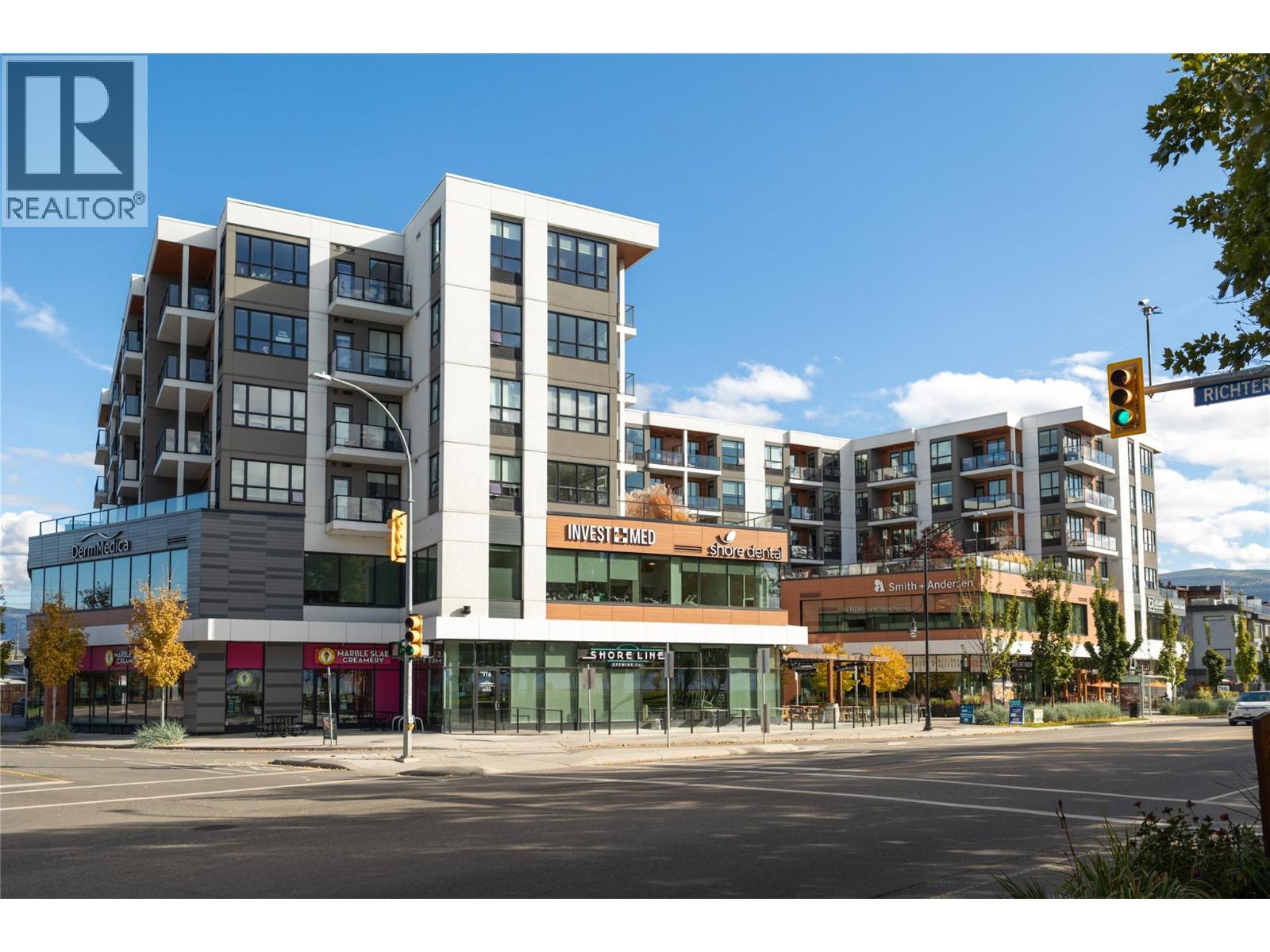 3340 Lakeshore Road Unit# 709