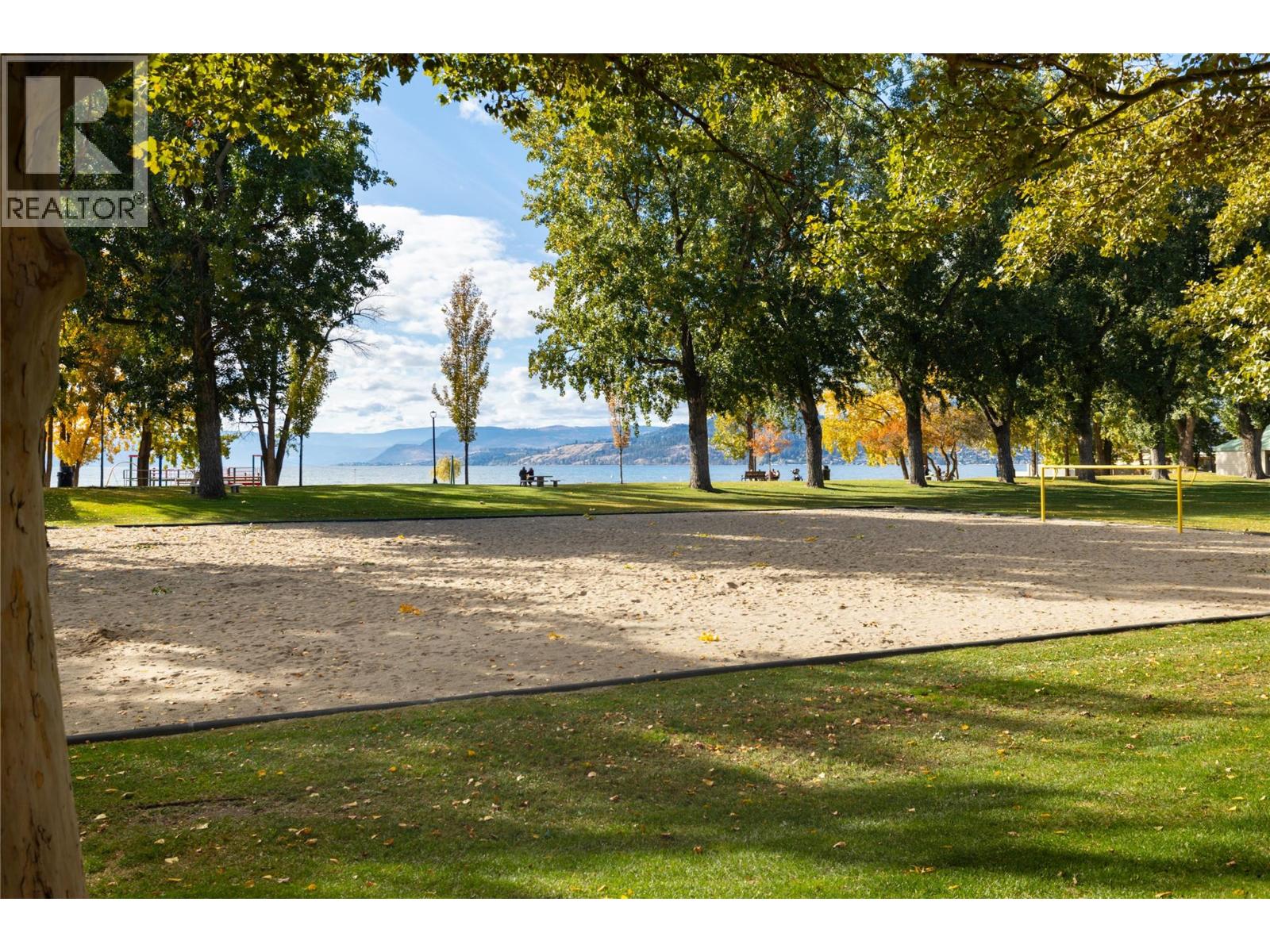 3340 Lakeshore Road Unit# 709
