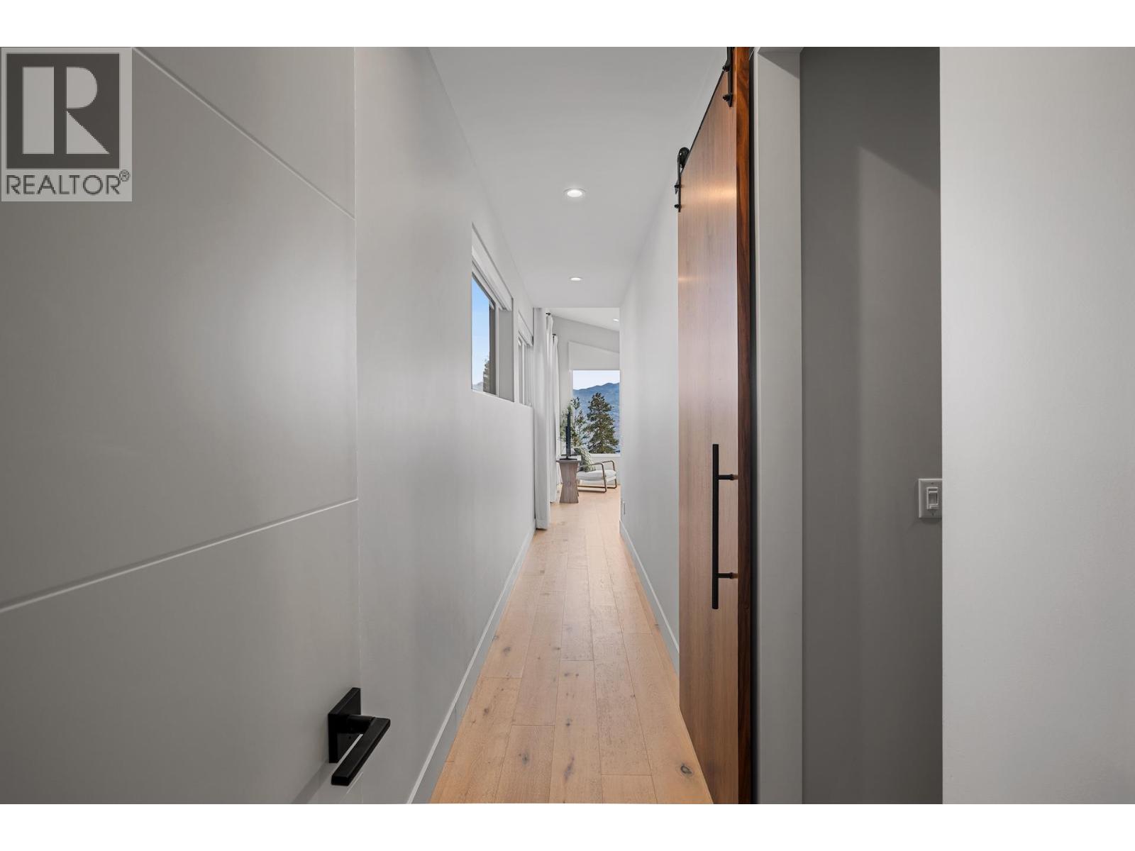 3276 Vineyard View Drive