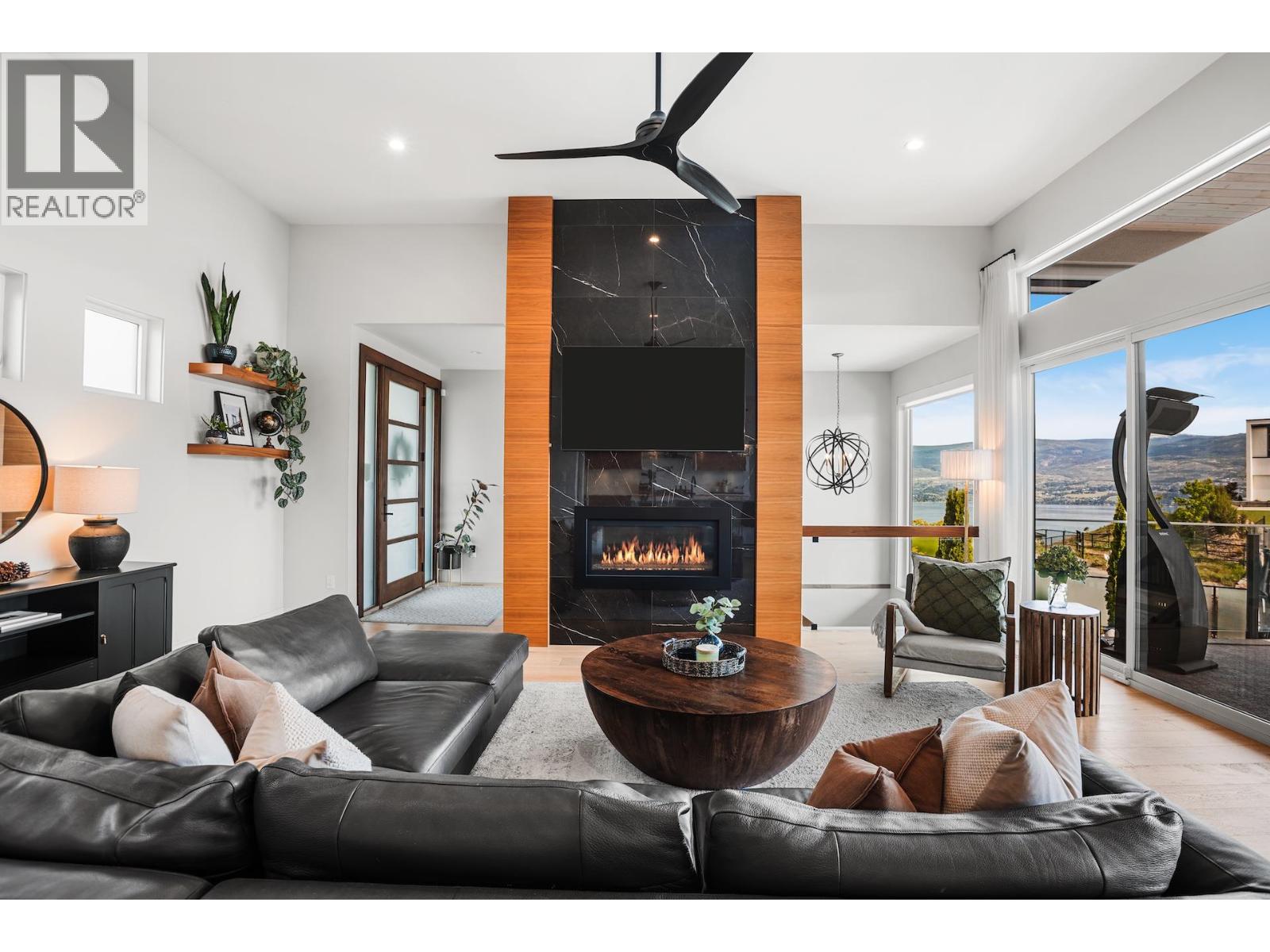 3276 Vineyard View Drive