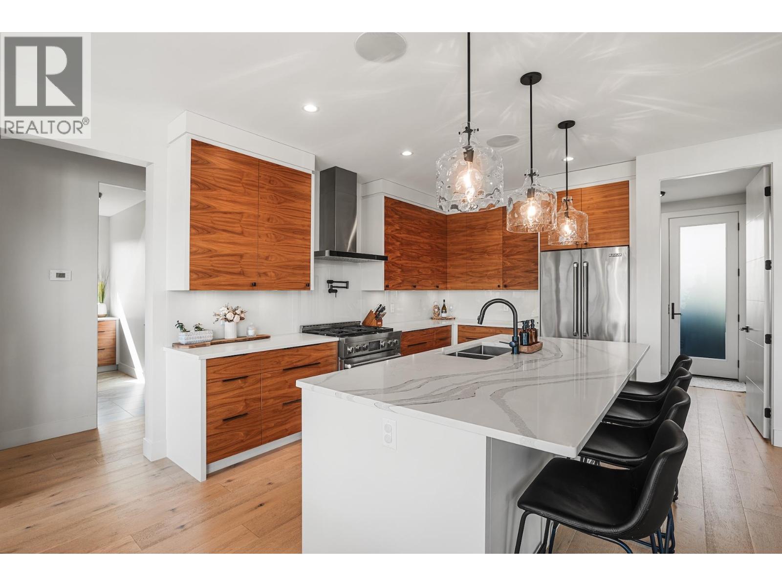 3276 Vineyard View Drive