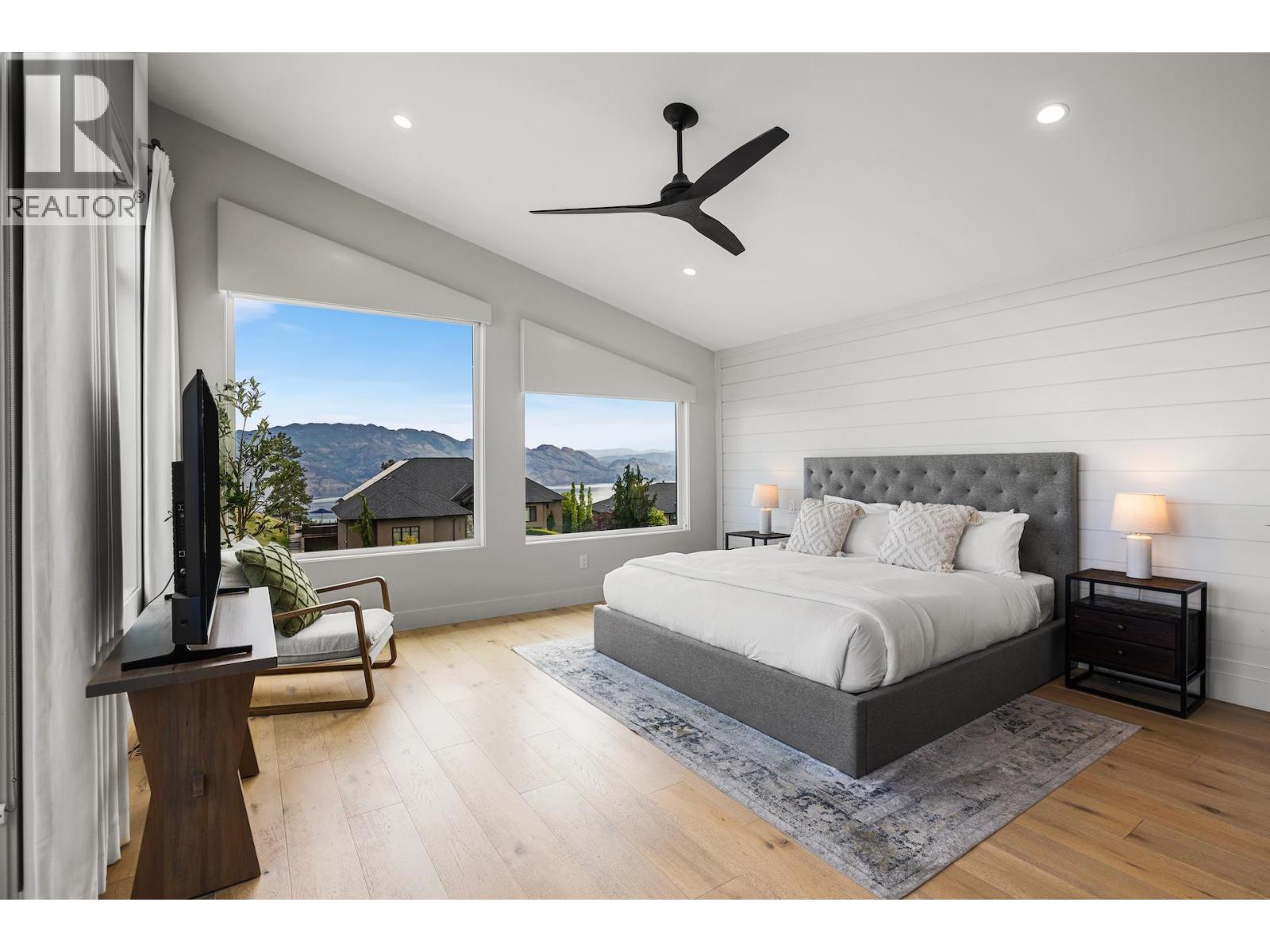 3276 Vineyard View Drive