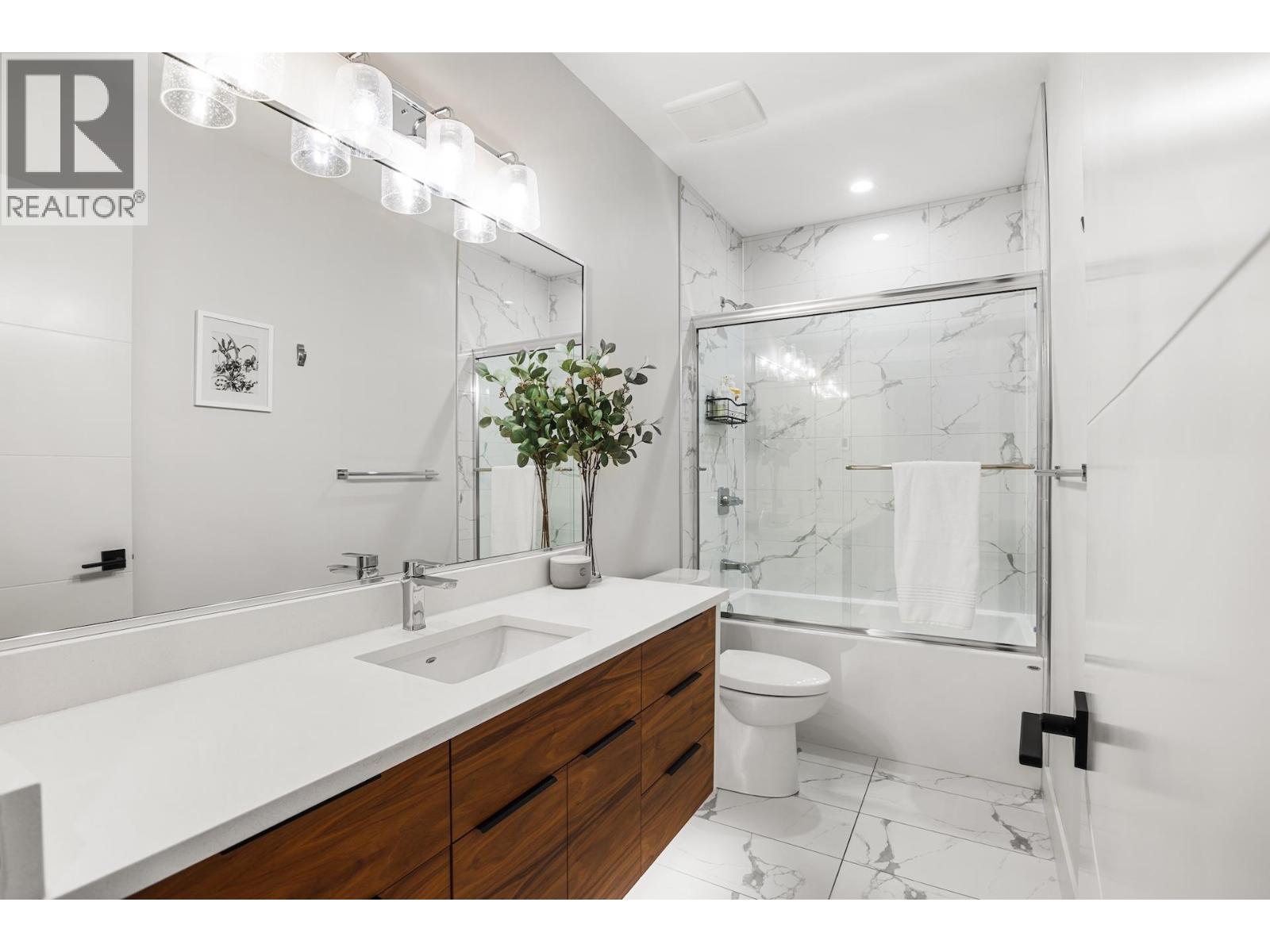 3276 Vineyard View Drive
