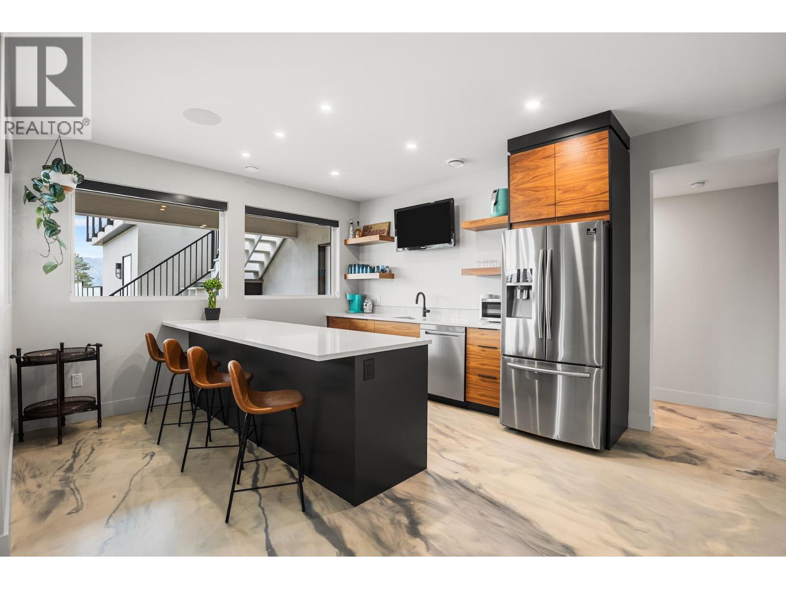3276 Vineyard View Drive