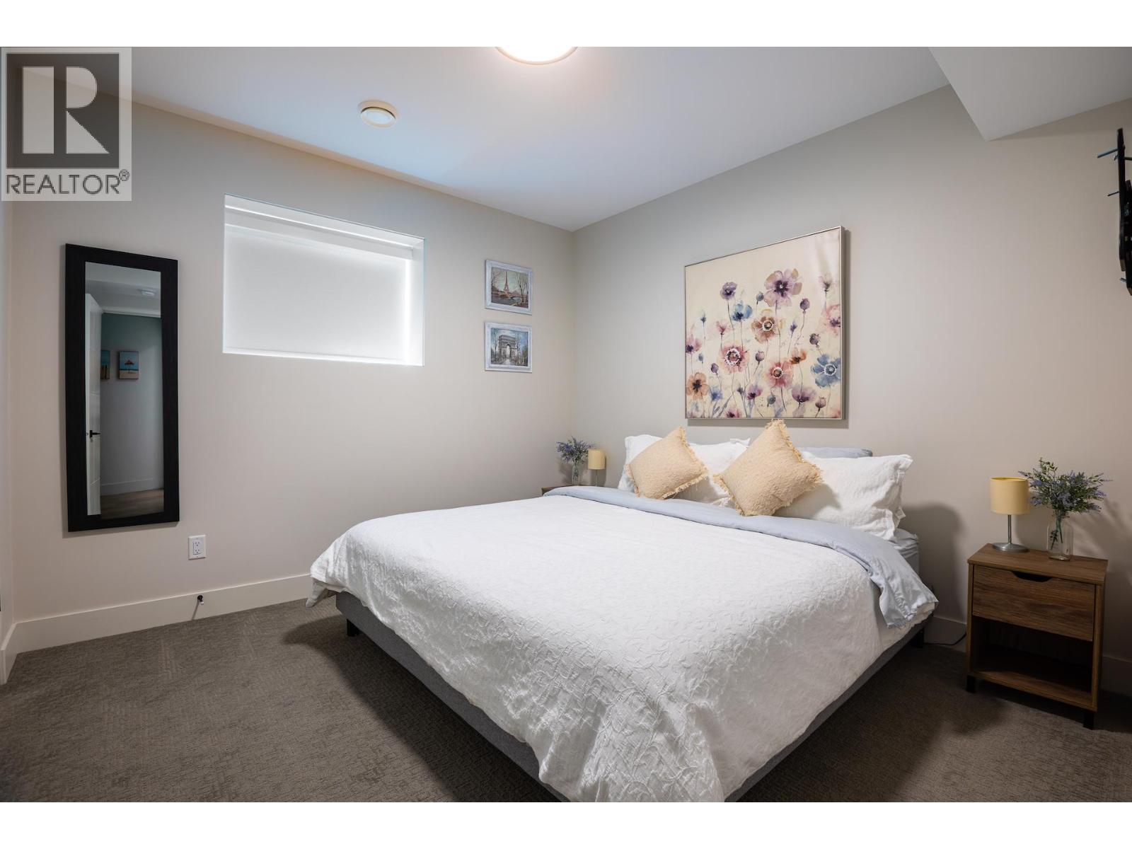 3276 Vineyard View Drive