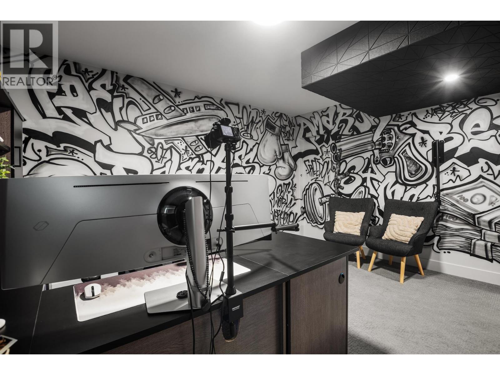 3276 Vineyard View Drive