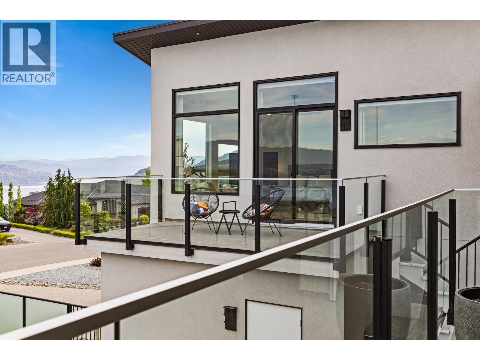 3276 Vineyard View Drive