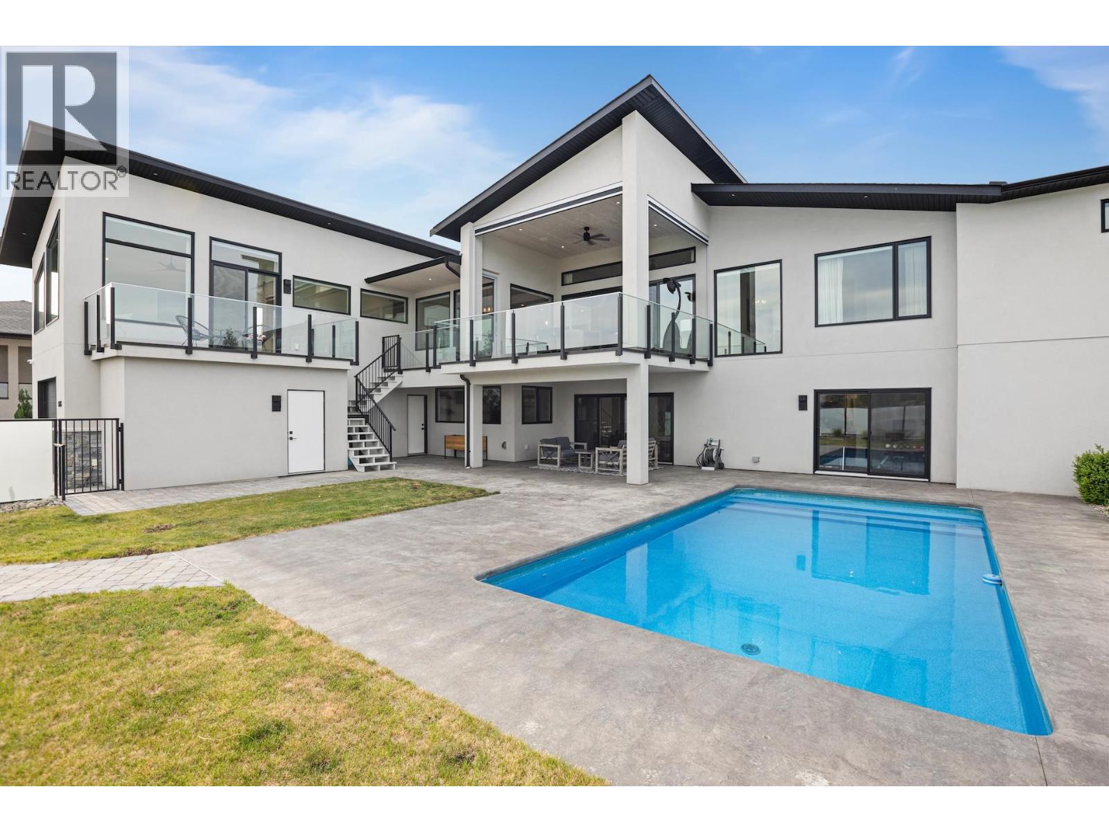 3276 Vineyard View Drive