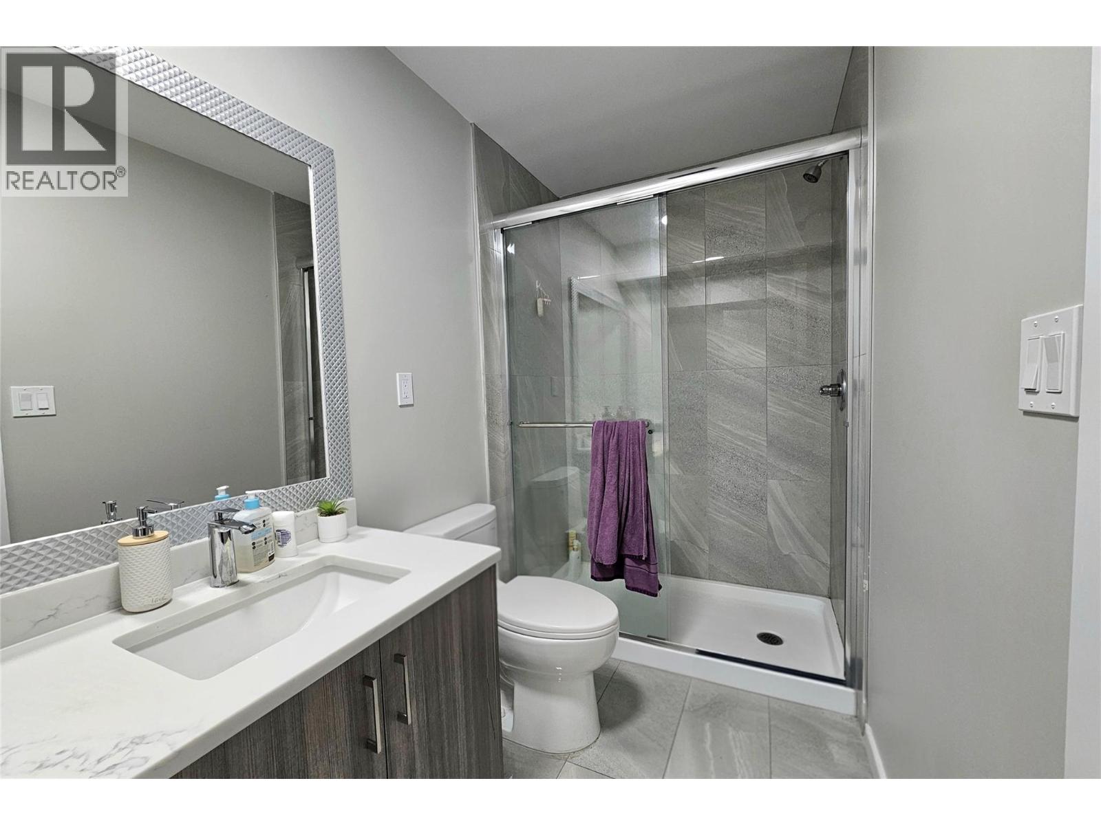 1635-1637 Findlay Road