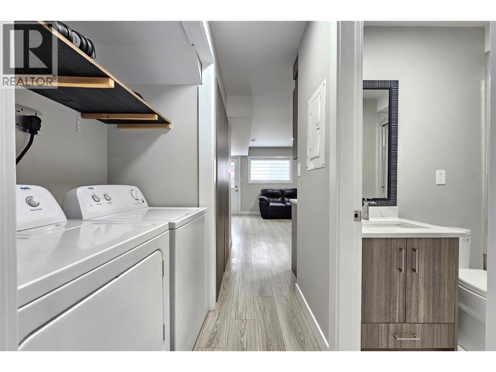 1635-1637 Findlay Road