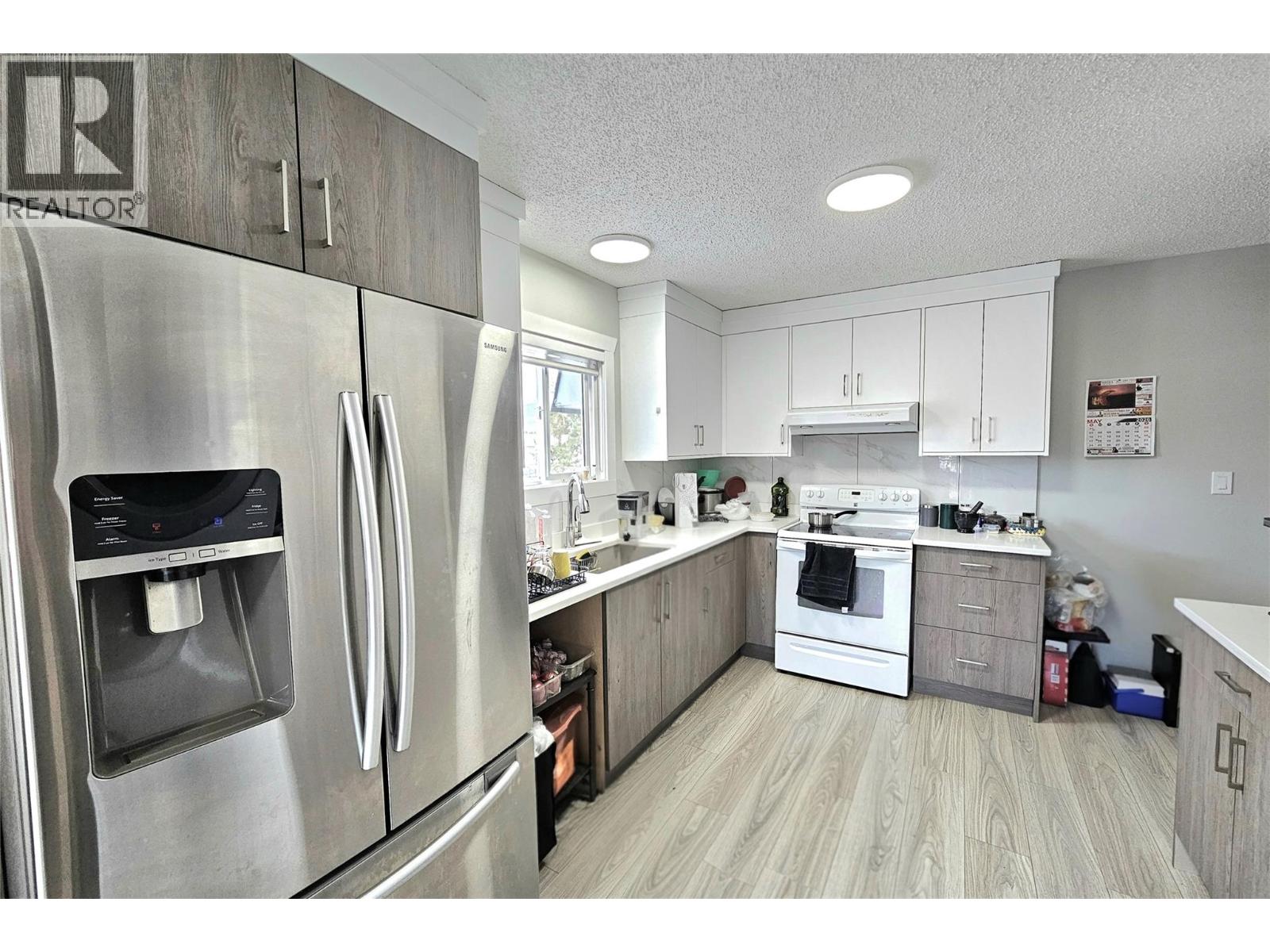 1635-1637 Findlay Road