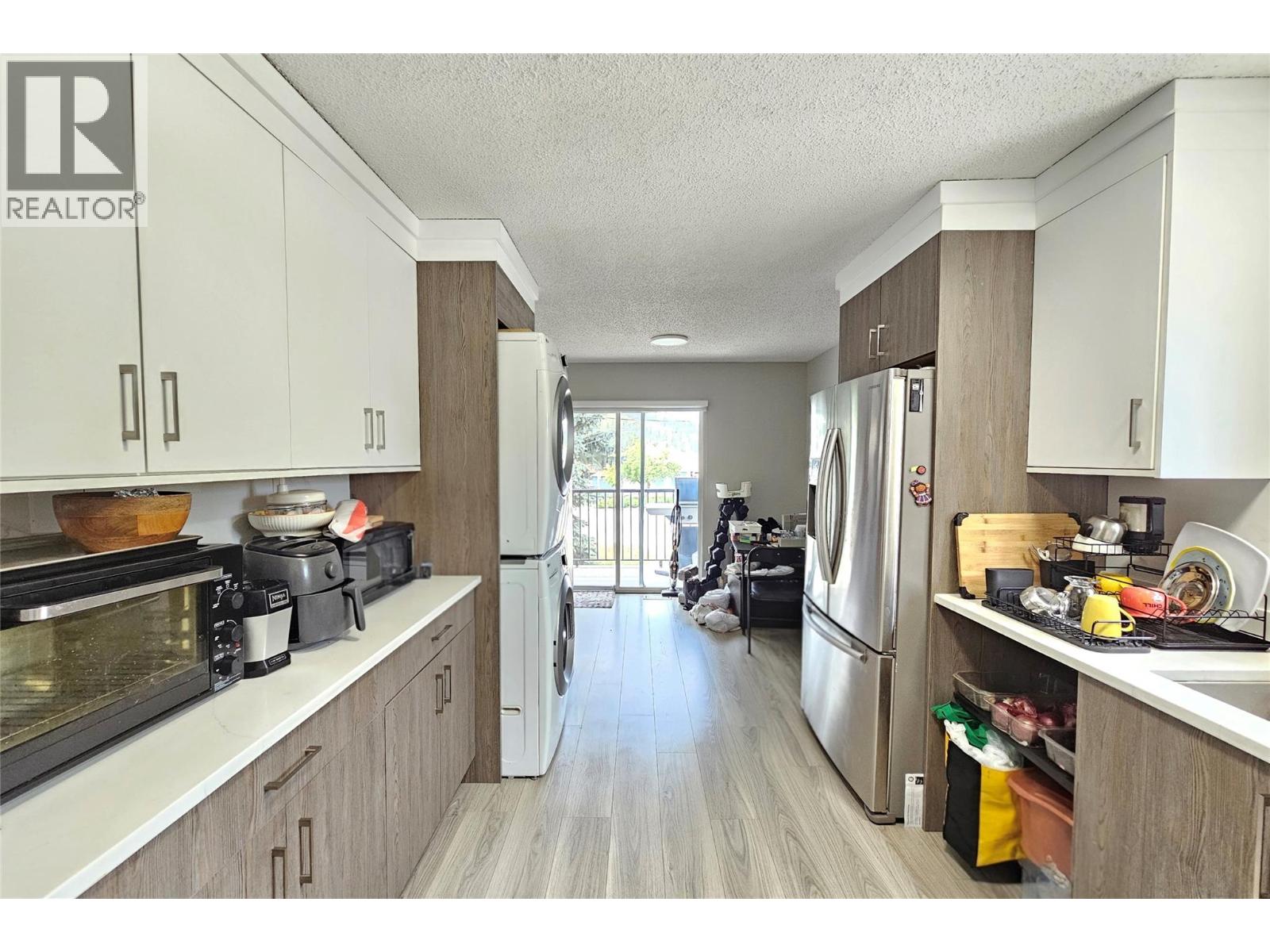 1635-1637 Findlay Road