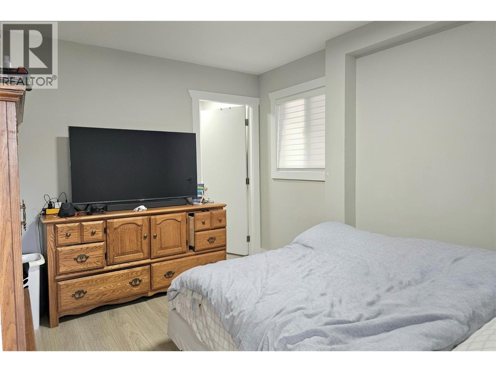 1635-1637 Findlay Road