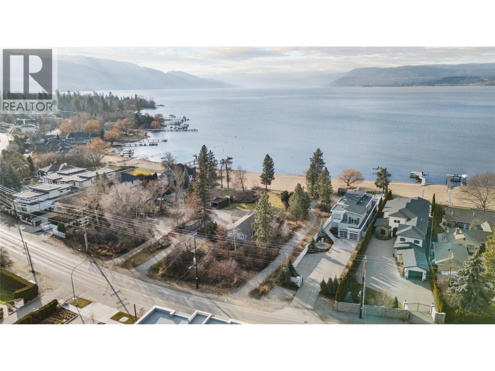4158 Lakeshore Road