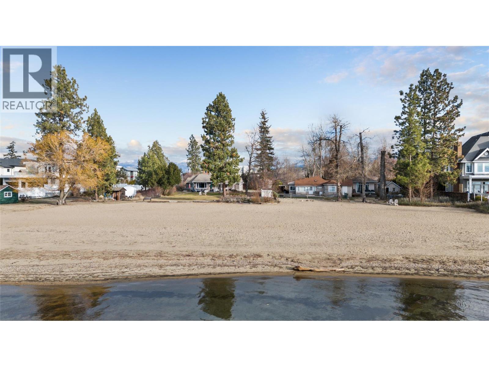 4158 Lakeshore Road