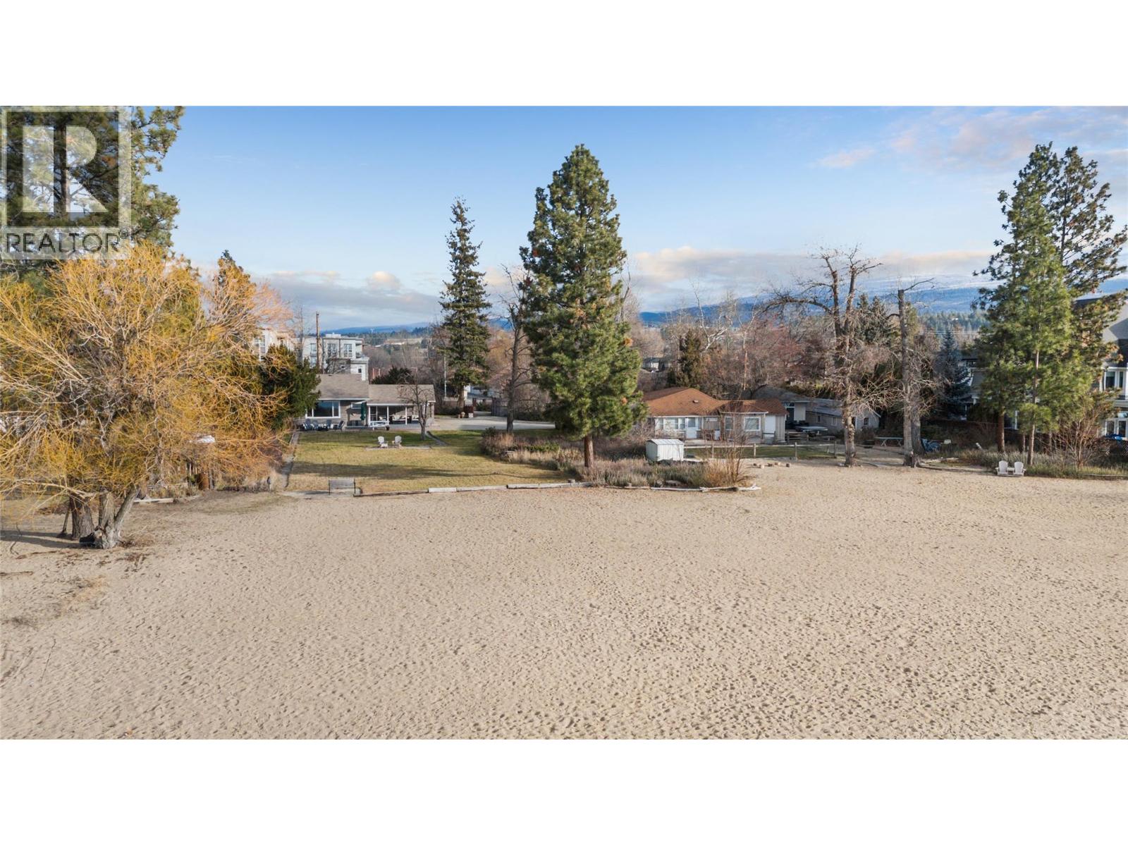 4158 Lakeshore Road