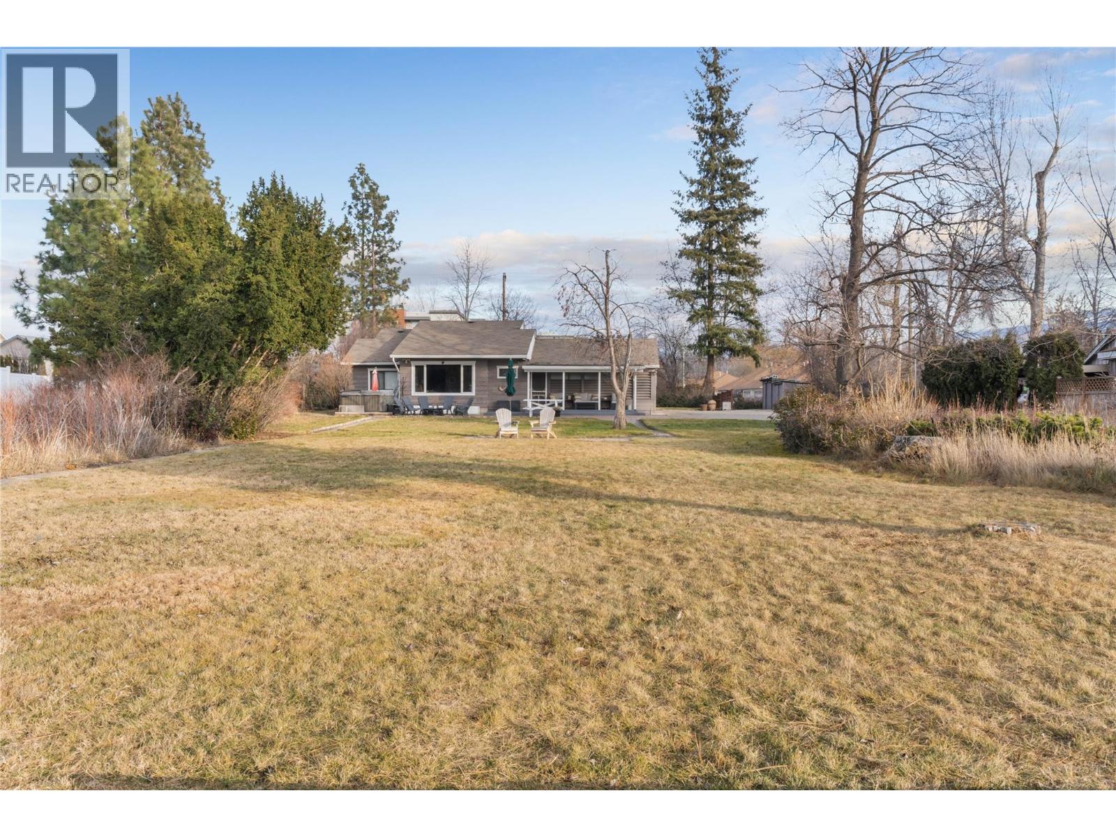 4158 Lakeshore Road