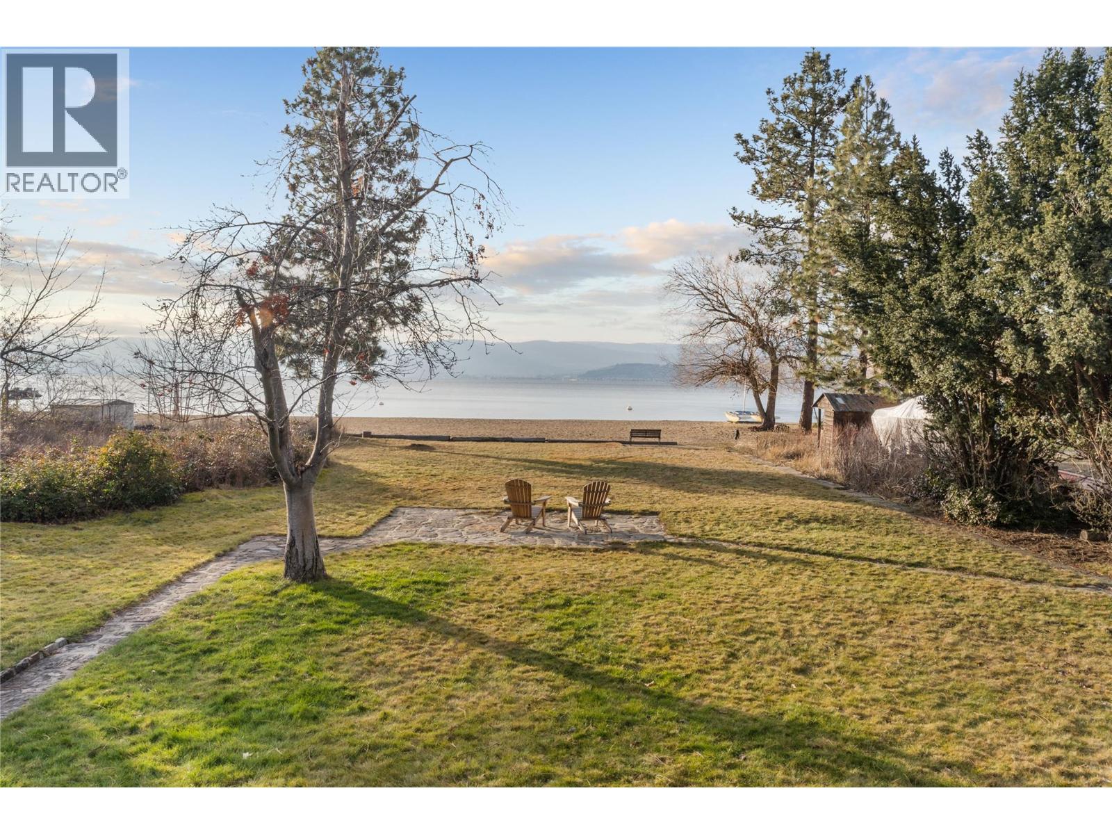 4158 Lakeshore Road