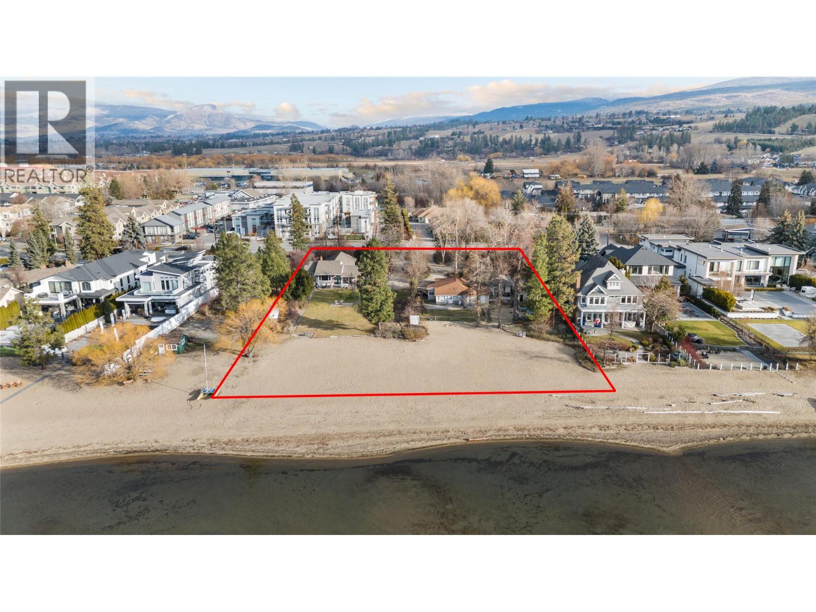 4158 Lakeshore Road