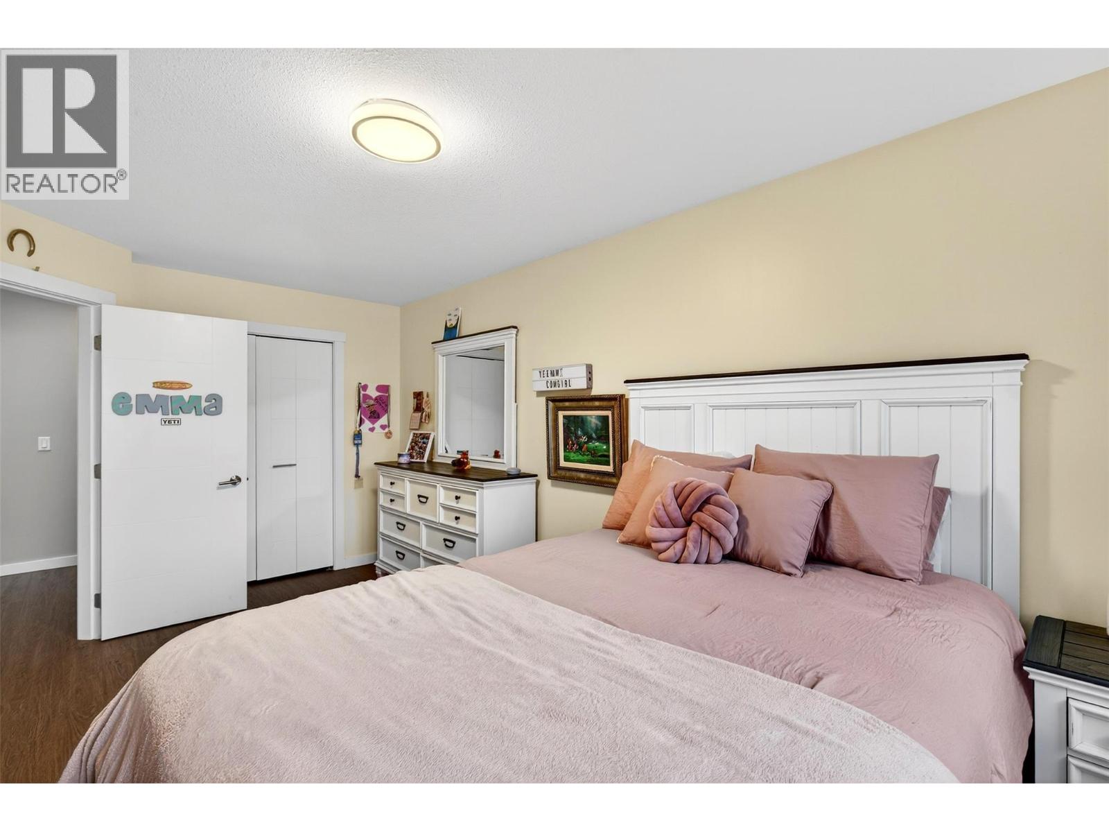 2220 Shannon Ridge Drive Unit# 109