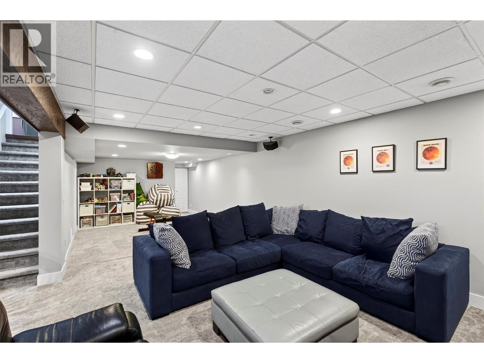 2220 Shannon Ridge Drive Unit# 109